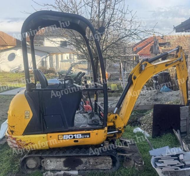 JCB 8018 CTS minikotró,  2014-es évjárat,  2270 üzemóra,  1,8 tonnás