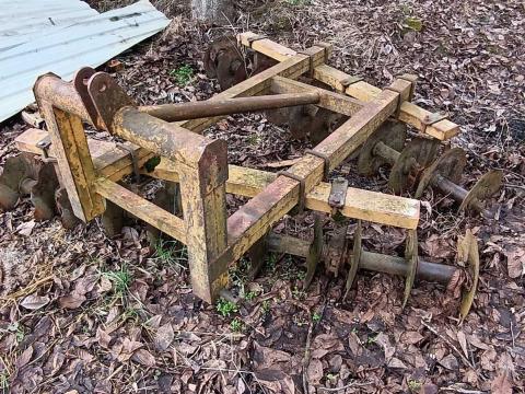 Eladó függesztett tárcsa Eladó függesztett tárcsa