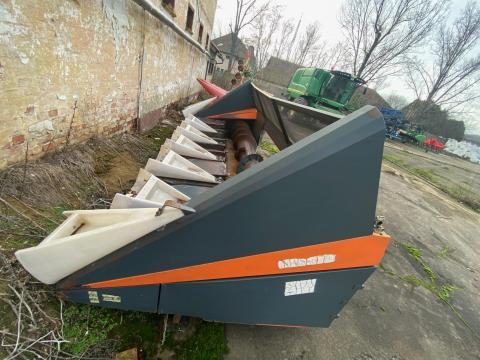 NAS 676 napraforgó betakarító adapter eladó NAS 676 napraforgó betakarító adapter eladó