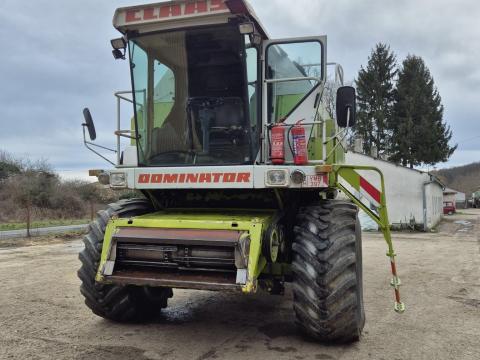 Claas Dominator 108 SL Claas Dominator 108 SL
