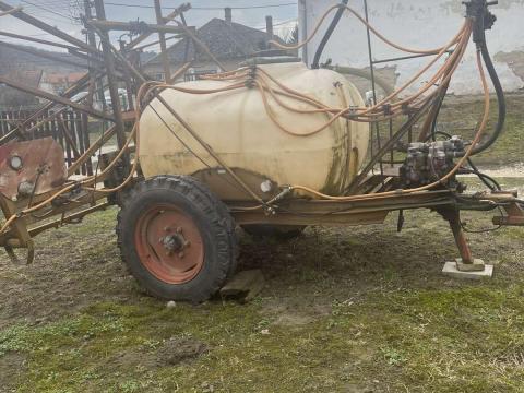 Lengyel gyártmányú vegyszerező eladó Lengyel gyártmányú vegyszerező eladó