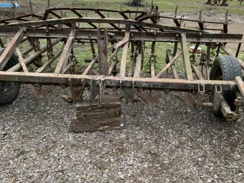 Szántóföldi kultivátor Szántóföldi kultivátor