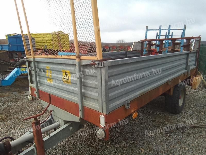3,5 tonnás trágyaszóró eladó