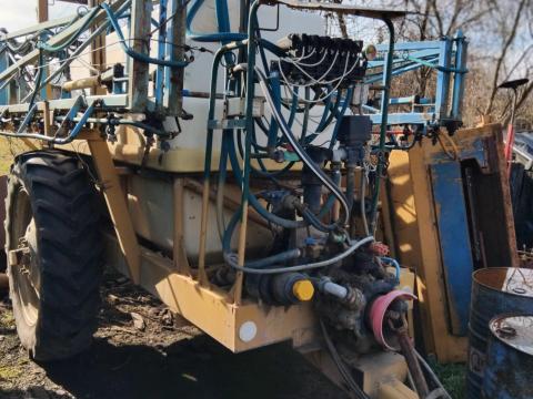 Eladó HUNIPER 3000/18 permetező Eladó HUNIPER 3000/18 permetező