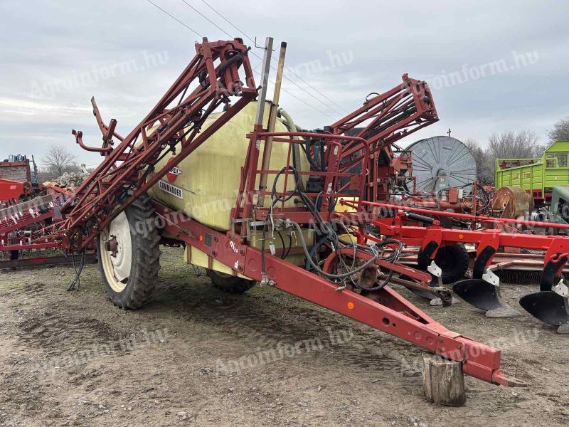 Hardi 4200/24 vontatott permetező