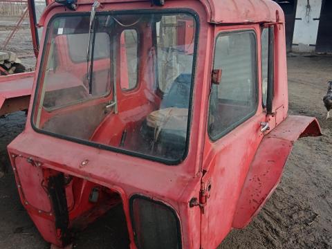 MTZ 80 kisfülke eladó MTZ 80 kisfülke eladó