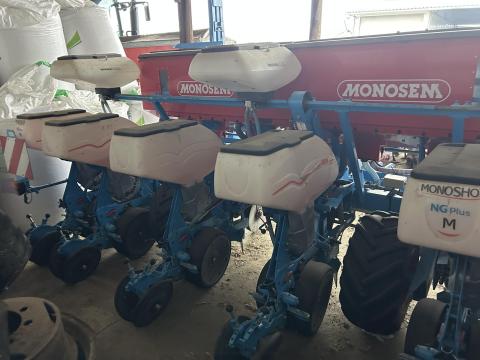 Monosem NG Plus M-6R szemenkénti vetőgép, első gazdától, megkímélt állapotban