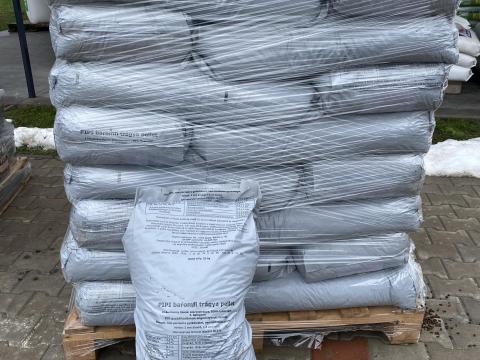 Granulált baromfitrágya 25kg Granulált baromfitrágya 25kg