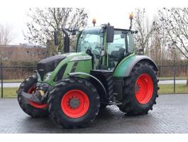 Fendt 724 Vario Profi S4 / 2016 / 4.614 üzemóra / Lízing 20%-tól