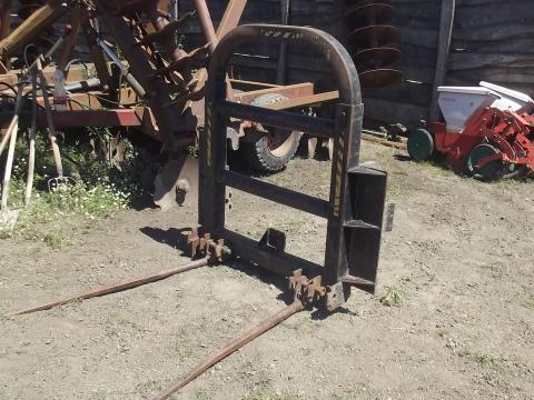 Bálatüske eladó rakodógépre Bálatüske eladó rakodógépre