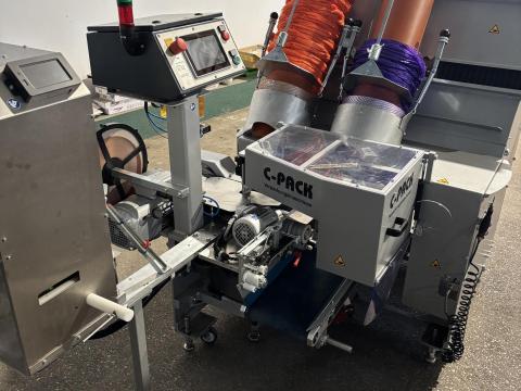 C-Pack VAC 929 automata hálós csomagológép