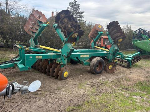 Agromerkur 4, 2m összecsukható nehéztárcsa tárcsa