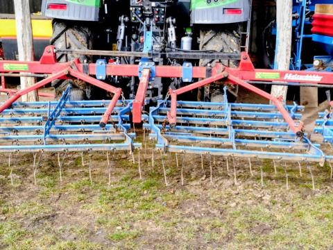 Hatzenbichler gyomfésű eladó jó állapotban Hatzenbichler gyomfésű eladó jó állapotban