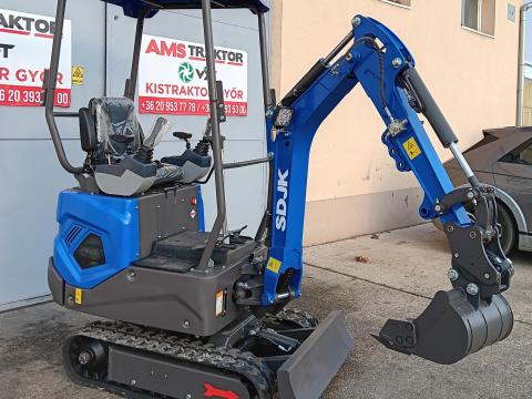 KUBOTA motorral SDJK JKW12 típusú,  háromhengeres,  1 tonnás,  gumitalpas minikotró,  árokásó gép gyorscserélővel