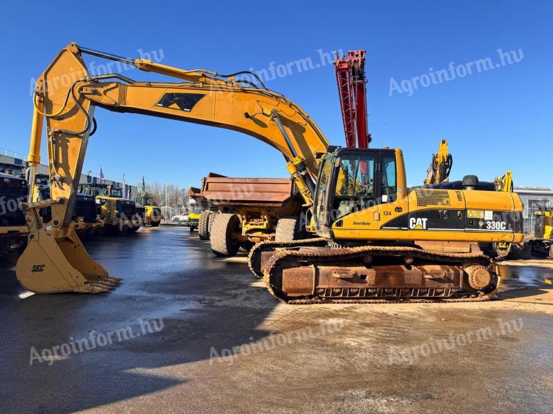 Caterpillar 330 C / 2004 / 17 827 üzemóra / Lízing 20%-tól