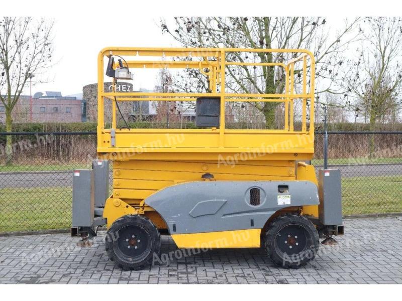 Haulotte COMPACT 12DX | 12 méter / 2015 / 2 049 üzemóra / Lízing 20%-tól