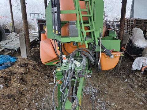 Amazon 4200/18 UX Special vontatott permetezőgép eladó