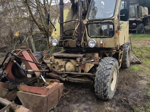 Weimar T174/2 MTZ motoros rakodógép eladó Weimar T174/2 MTZ motoros rakodógép eladó