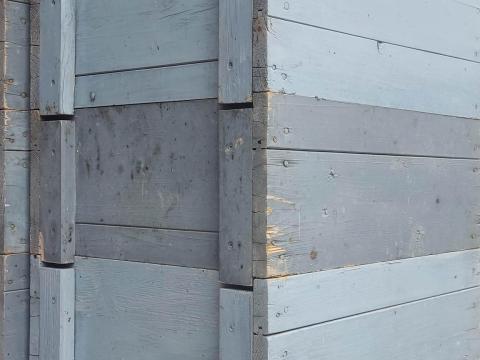 Eladó 1/2 NB fiók és keretek Eladó 1/2 NB fiók és keretek