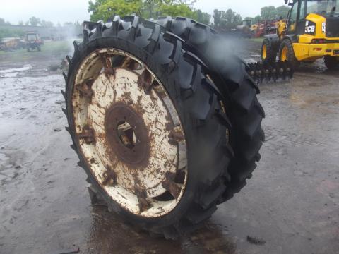 9.5*48-as ikerkerék eladó