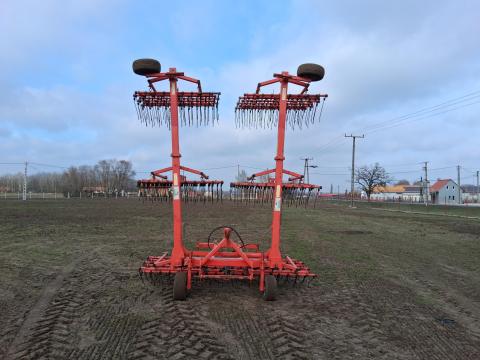 Einböck 9 méteres gyomfésű hidraulikus nyitás csukás