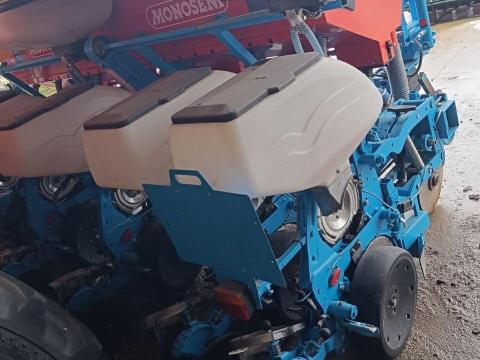 Monosem 6 soros kukorica vetőgép eladó Monosem 6 soros kukorica vetőgép eladó