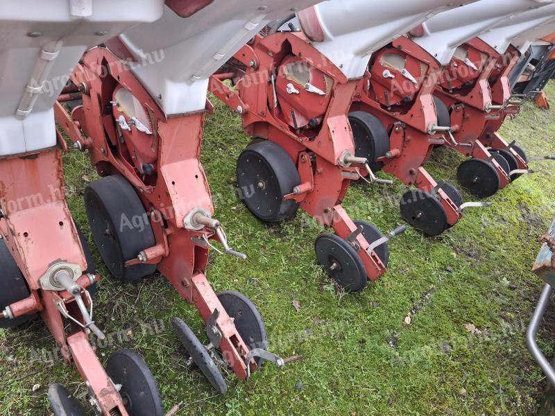 Kverneland Accord Optima HD 6 soros tárcsás vetőgép