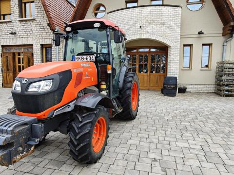 2019-es Kubota M5091 Narrow ültetvénytraktor eladó 2019-es Kubota M5091 Narrow ültetvénytraktor eladó