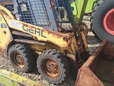 Gehl 3635 csúszókormányzású rakodó bobcat Gehl 3635 csúszókormányzású rakodó bobcat