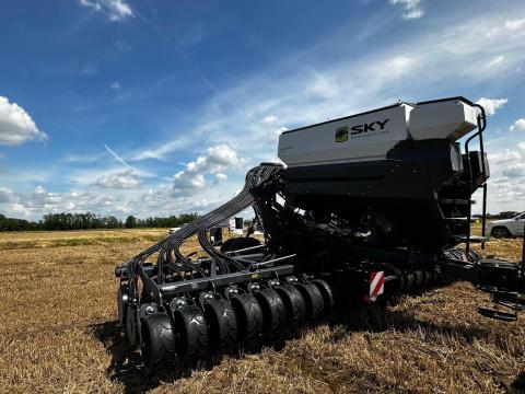 SKY EASYDRILL direktvetőgép előrendelési akció akár -10% további kedvezmény SKY EASYDRILL direktvetőgép előrendelési akció akár -10% további kedvezmény