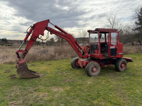 Gumikerekes forgó kotró Schaeff HML 30 eladó Gumikerekes forgó kotró Schaeff HML 30 eladó