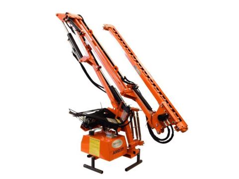 AMD37C alternáló kasza, sövényvágó, padkakasza Geograss