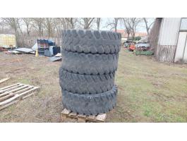 Eladó rakodógép gumi 400/80R24 Manitou BKT