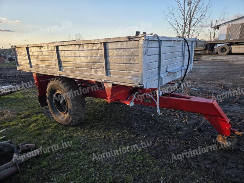 EB-7-es billenős pótkocsi eladó rendezett papírokkal