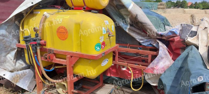 Szántóföldi permetező