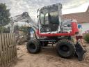 Takeuchi forgó kotró kitűnő állapotban TB175