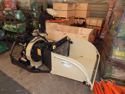 WC51R faaprító Honda motorral