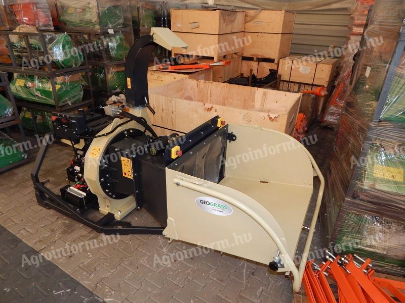 WC51R faaprító Honda motorral