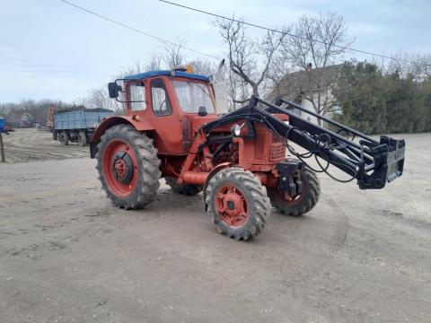 Mtz 52 kisfülkés homlokrakodós