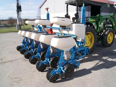MONOSEM Vetőgép 6 soros műtrágyás MONOSEM Vetőgép 6 soros műtrágyás