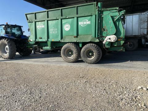 Tebbe trágyaszóró eladó Tebbe trágyaszóró eladó