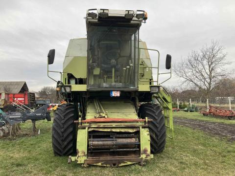 Eladó kombájn Fortschritt MWD 524 Eladó kombájn Fortschritt MWD 524