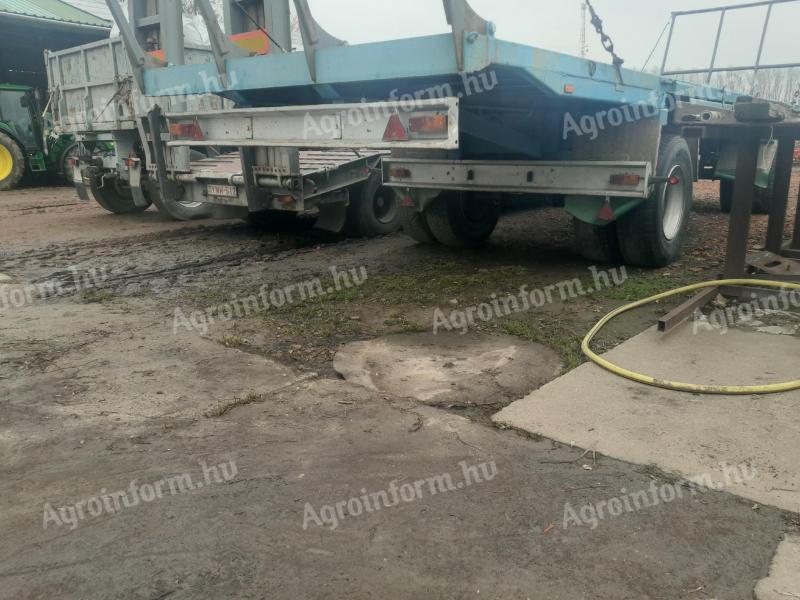 Bálaszállító pótkocsi