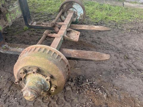 Eladó Hw pótkocsi híd Eladó Hw pótkocsi híd