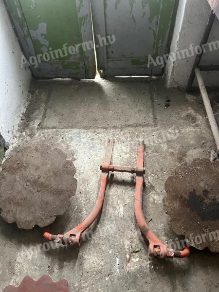 Kuhn Multimaster barázda vágótárcsa