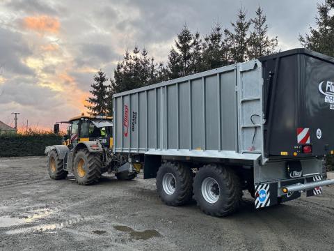 Fliegl Gigant ASW 271 Eladó Fliegl Gigant ASW 271 Eladó