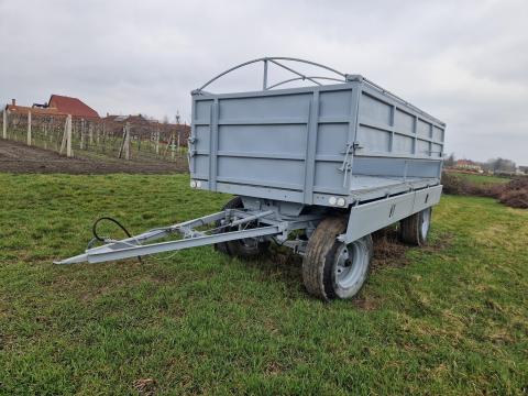 Lassú jármű pótkocsi