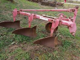 Unia 3-as függesztett eke eladó