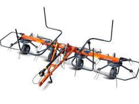 KUBOTA TE4052 rendterítő eladó KUBOTA TE4052 rendterítő eladó