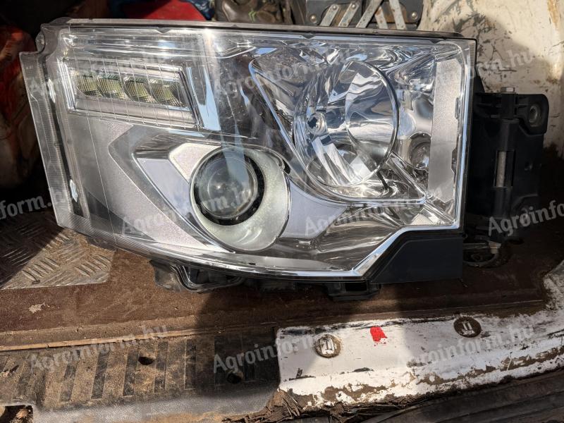 Renault T széria jobb első lámpa